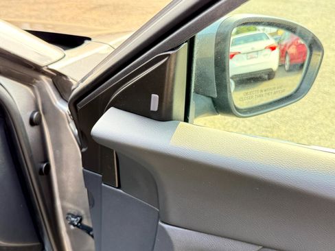 Used 2021 Nissan Sentra SV image 43