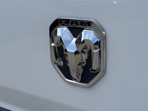 Used 2023 RAM ProMaster 2500 FWD image 13