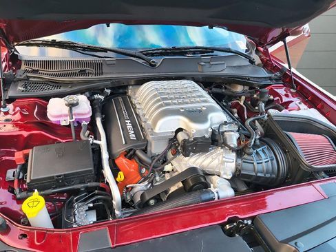 Used 2023 Dodge Challenger SRT Hellcat image 4