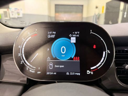 Used 2022 MINI Cooper 4-Door Hardtop w/ Storage Package FWD image 15