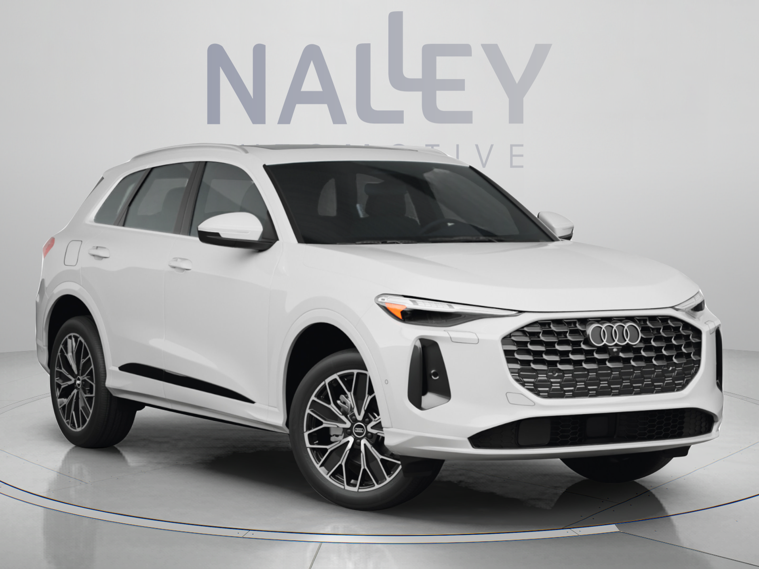 New 2025 Audi Q5 Premium w/ Premium Plus AWD/4WD image 6