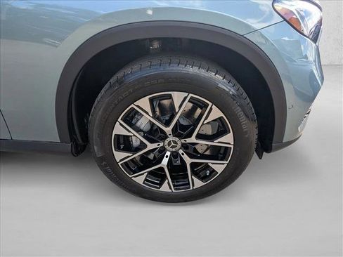Certified 2025 Mercedes-Benz GLC 350e GLC 350e image 22