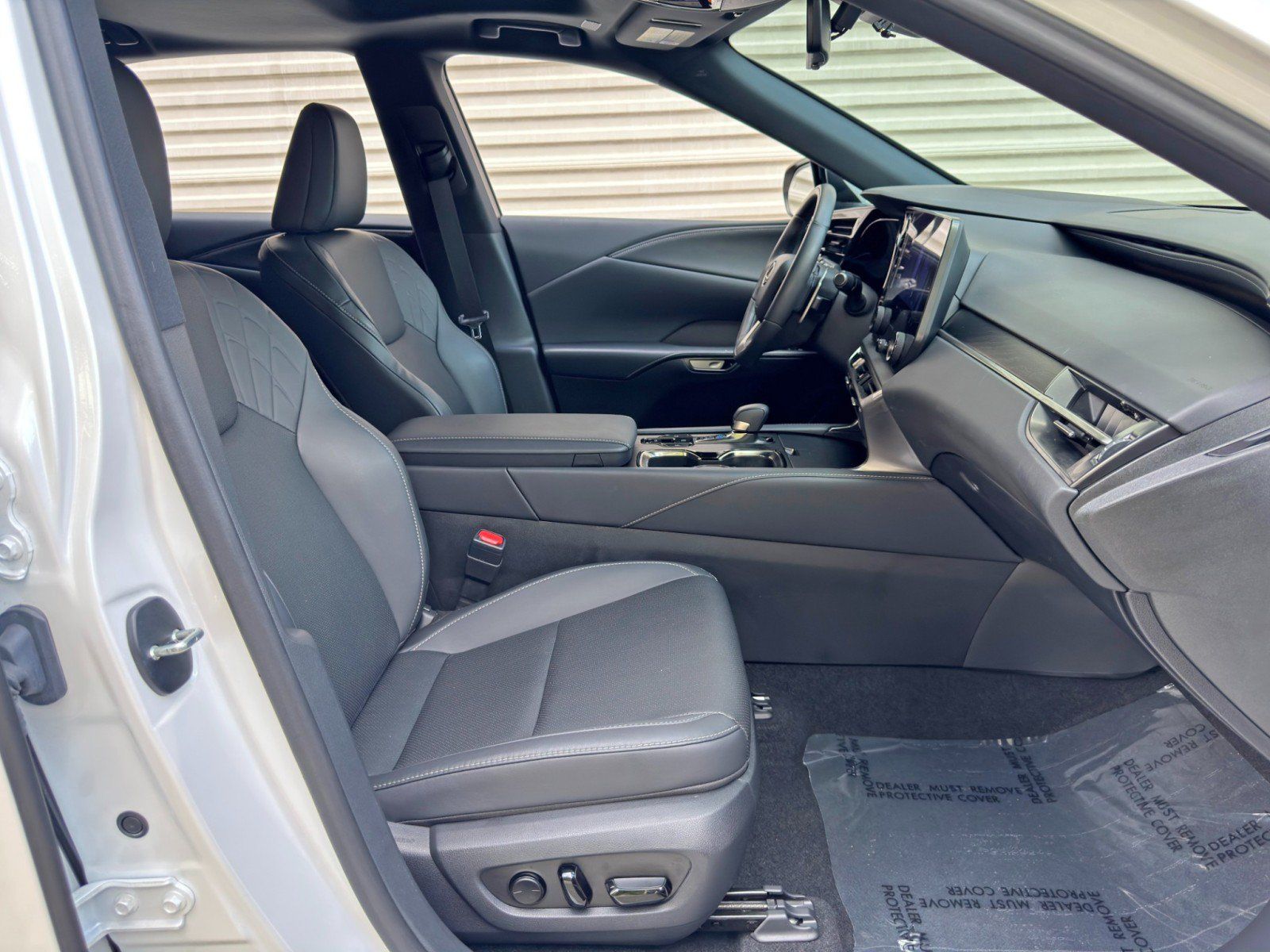 Used 2023 Lexus RX 350 Premium w/ Cold Area Package FWD image 16