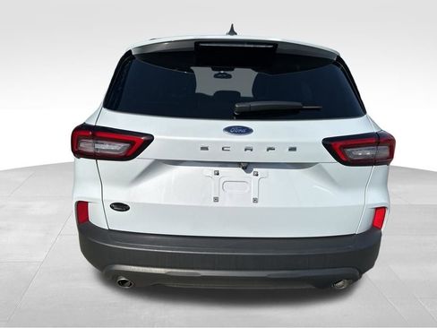 Used 2025 Ford Escape ST-Line FWD image 9