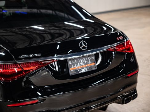 Used 2024 Mercedes-Benz S 63 AMG S image 32