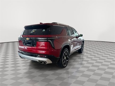 Certified 2024 Chevrolet Traverse RS image 11