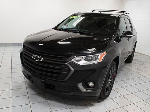 Certified 2020 Chevrolet Traverse Premier w/ Redline Edition AWD/4WD image 1