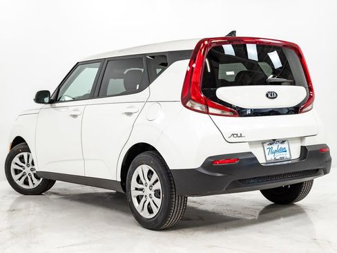Certified 2020 Kia Soul LX FWD image 27