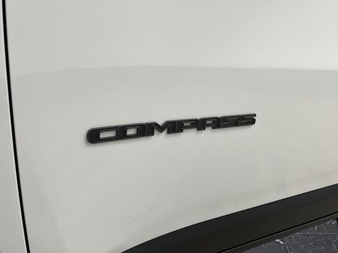 New 2026 Jeep Compass Limited AWD/4WD image 33