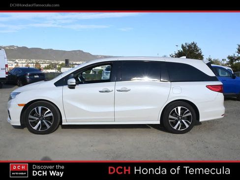 Used 2018 Honda Odyssey Elite image 4