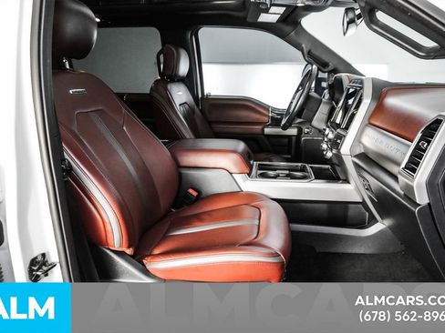 Used 2022 Ford F450 Platinum w/ FX4 Off-Road Package image 19