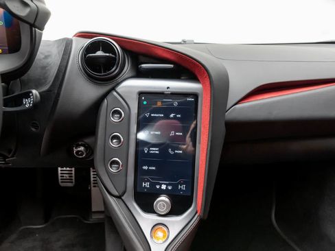 New 2026 McLaren 750S RWD image 15