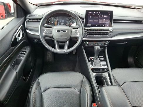 Used 2022 Jeep Compass Limited AWD/4WD image 11