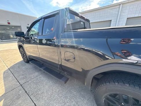 Used 2022 GMC Sierra 1500 Elevation w/ Preferred Package AWD/4WD image 24