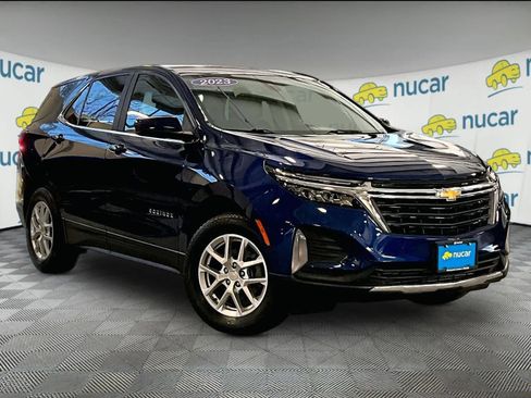 Used 2023 Chevrolet Equinox LT AWD/4WD image 1