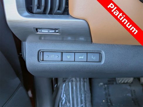 Used 2025 Nissan Pathfinder Platinum w/ Cargo Package image 25