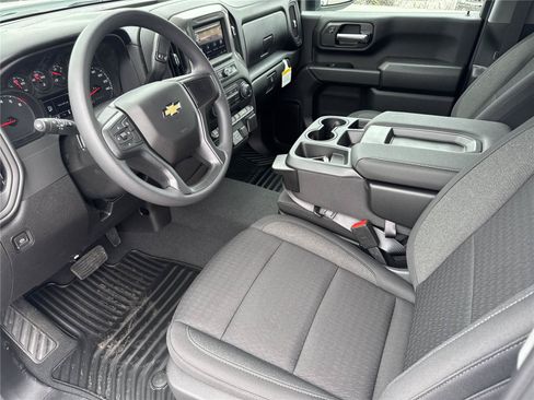 New 2026 Chevrolet Silverado 2500 Custom w/ Custom Value Package AWD/4WD image 10