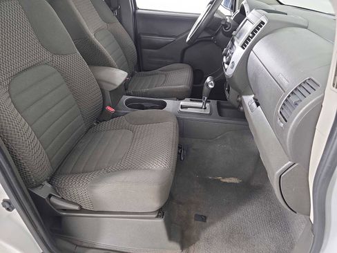 Used 2019 Nissan Frontier SV image 24