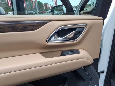 Used 2024 Chevrolet Tahoe Premier image 7