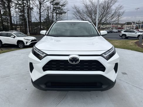 Certified 2025 Toyota RAV4 XLE image 3