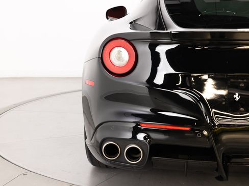 Certified 2014 Ferrari F12 Berlinetta RWD image 33
