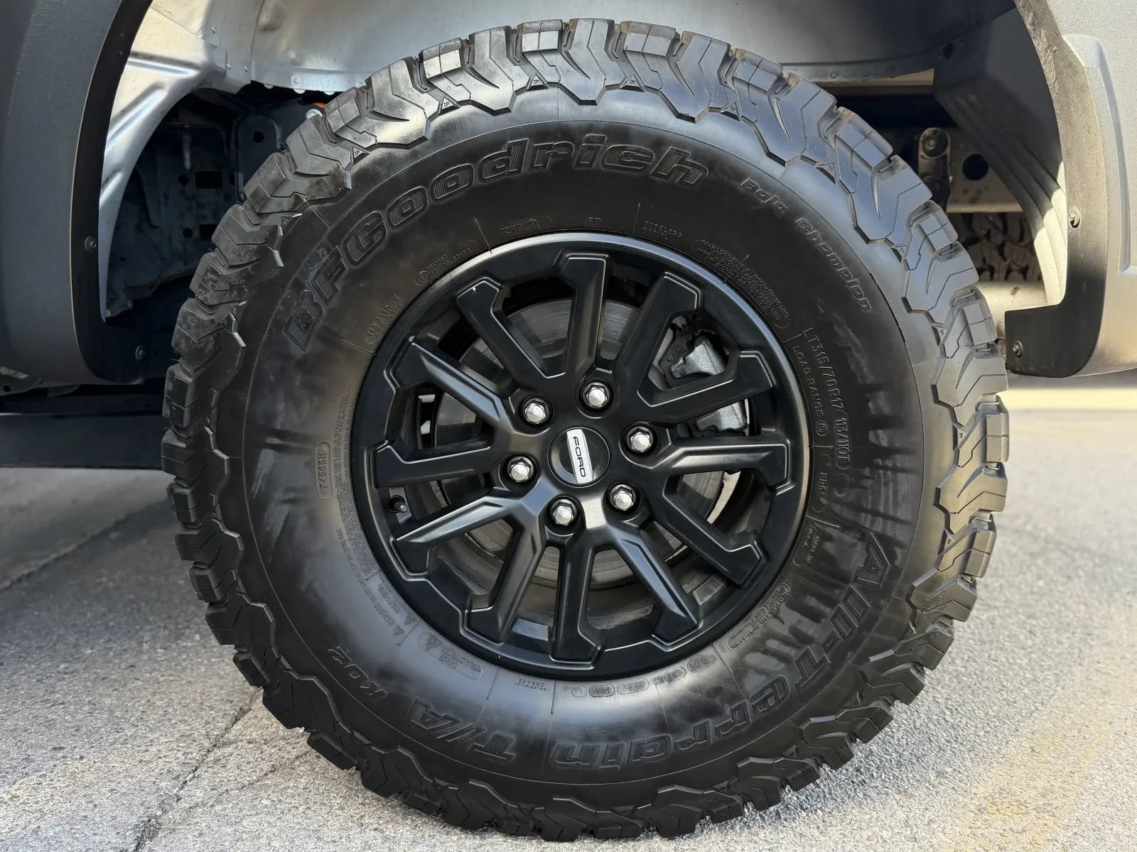 Used 2023 Ford F150 Raptor AWD/4WD image 53