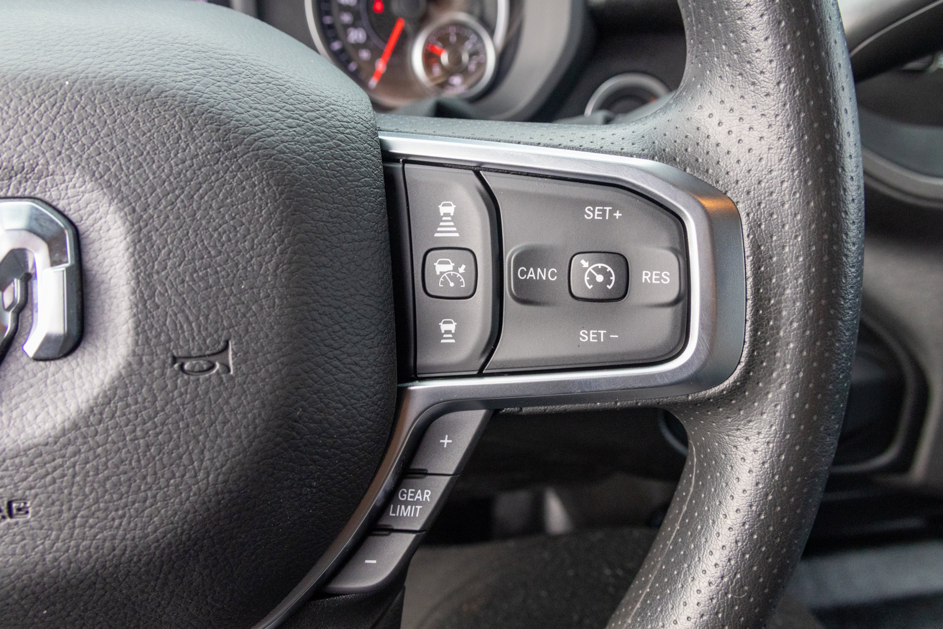 New 2027 RAM 3500 Tradesman AWD/4WD image 30