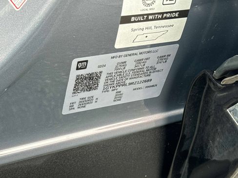 Certified 2024 Cadillac Lyriq Luxury image 29