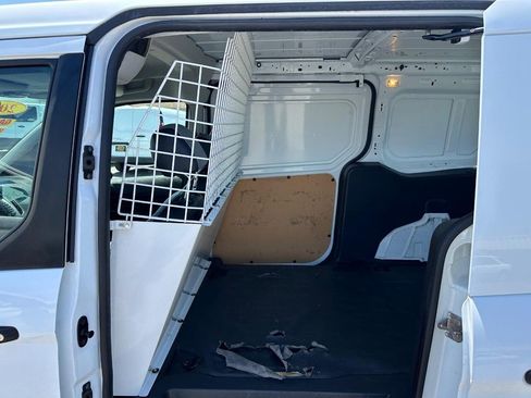 Used 2017 Ford Transit Connect XL image 21
