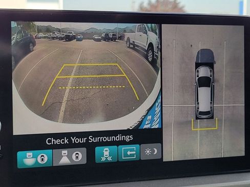 New 2025 Honda Pilot TrailSport image 16