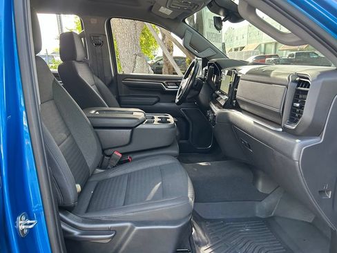 Used 2022 Chevrolet Silverado 1500 LT RWD image 42