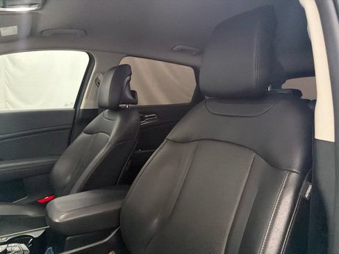 Used 2023 Kia Sportage EX FWD image 14