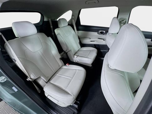 Certified 2025 Kia Sorento EX FWD image 27