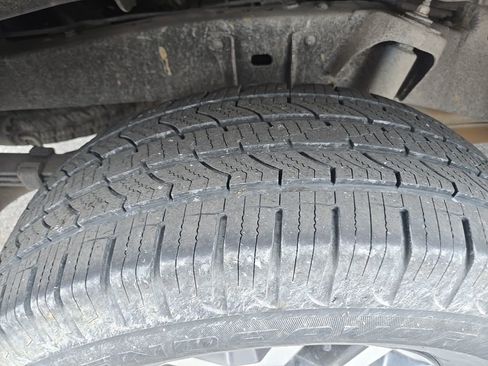 Used 2020 Toyota Tacoma TRD Off-Road image 16