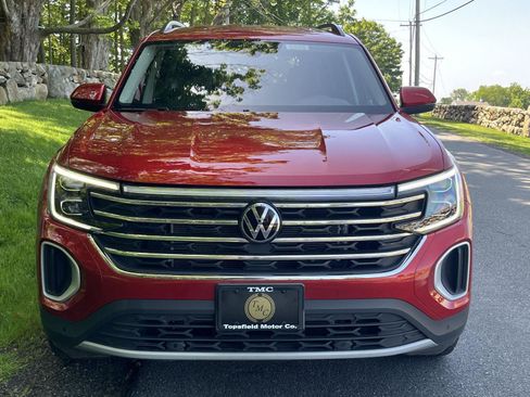 Used 2024 Volkswagen Atlas SE AWD/4WD image 25