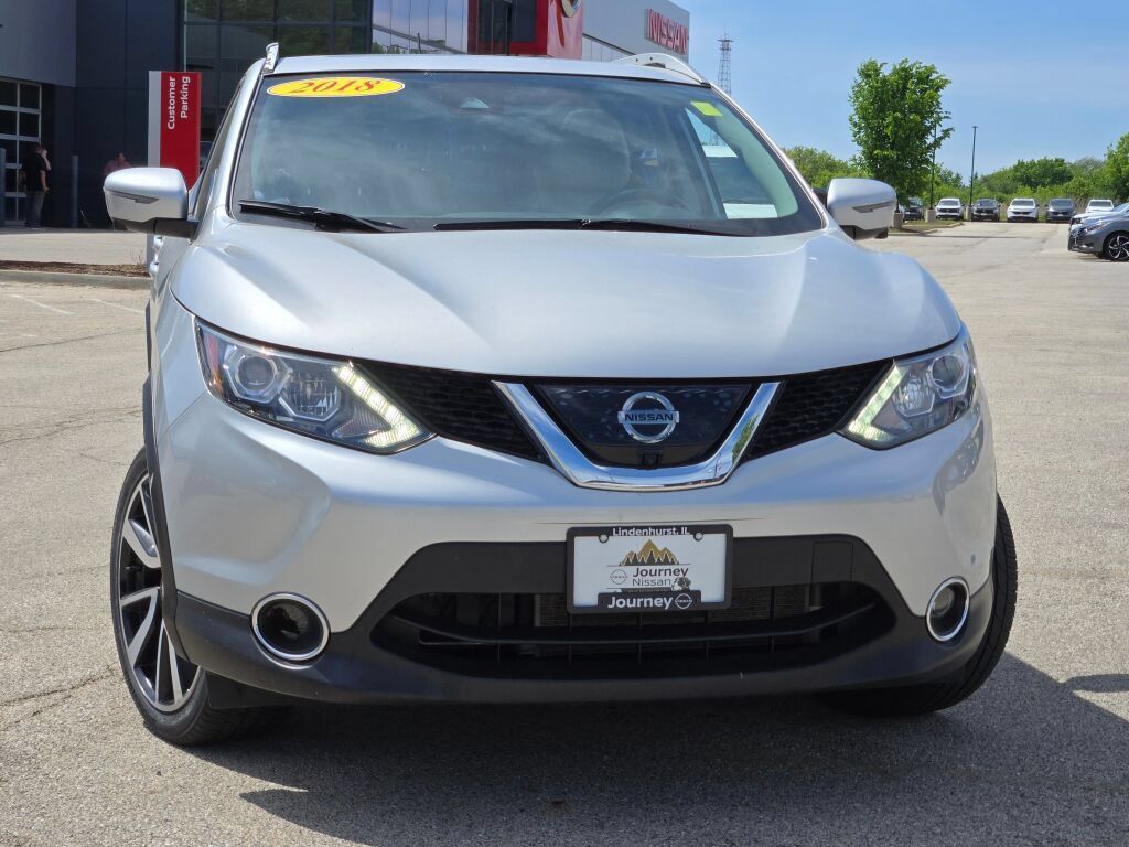 Used 2018 Nissan Rogue Sport SL w/ SL Premium Package AWD/4WD image 3