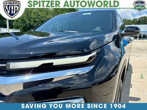 New 2026 Chevrolet Traverse LT w/ LPO, Floor Liner Package AWD/4WD image 48