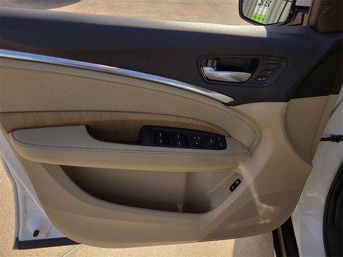 Used 2020 Acura MDX FWD w/ Technology Package image 18