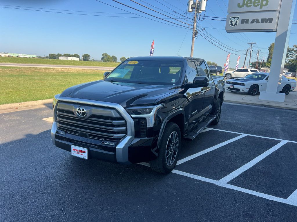 Used 2024 Toyota Tundra Limited AWD/4WD image 4