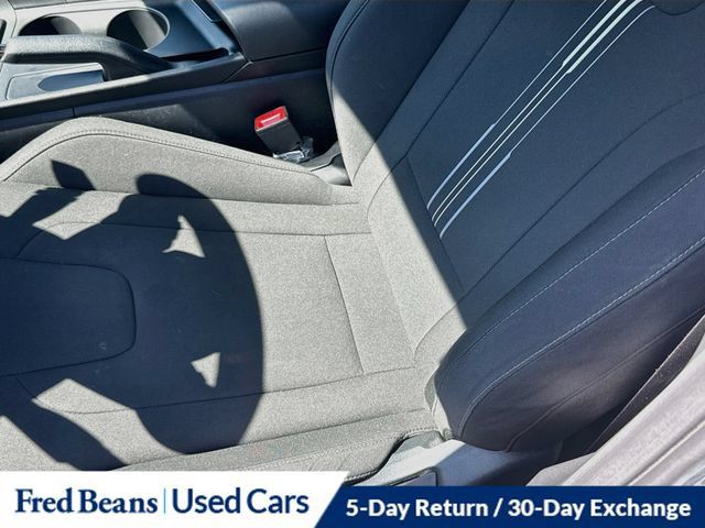 Certified 2026 Hyundai Elantra Sport FWD image 25