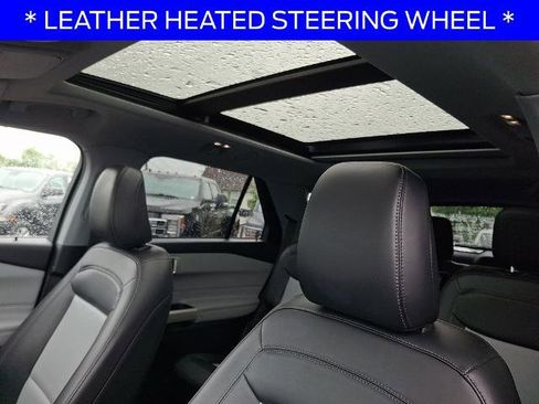 Certified 2023 Ford Explorer XLT w/ Equipment Group 202A AWD/4WD image 16