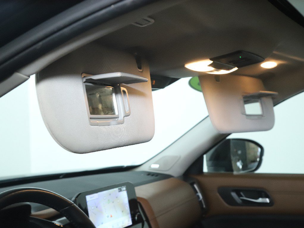 Certified 2023 Nissan Pathfinder Platinum AWD/4WD image 22