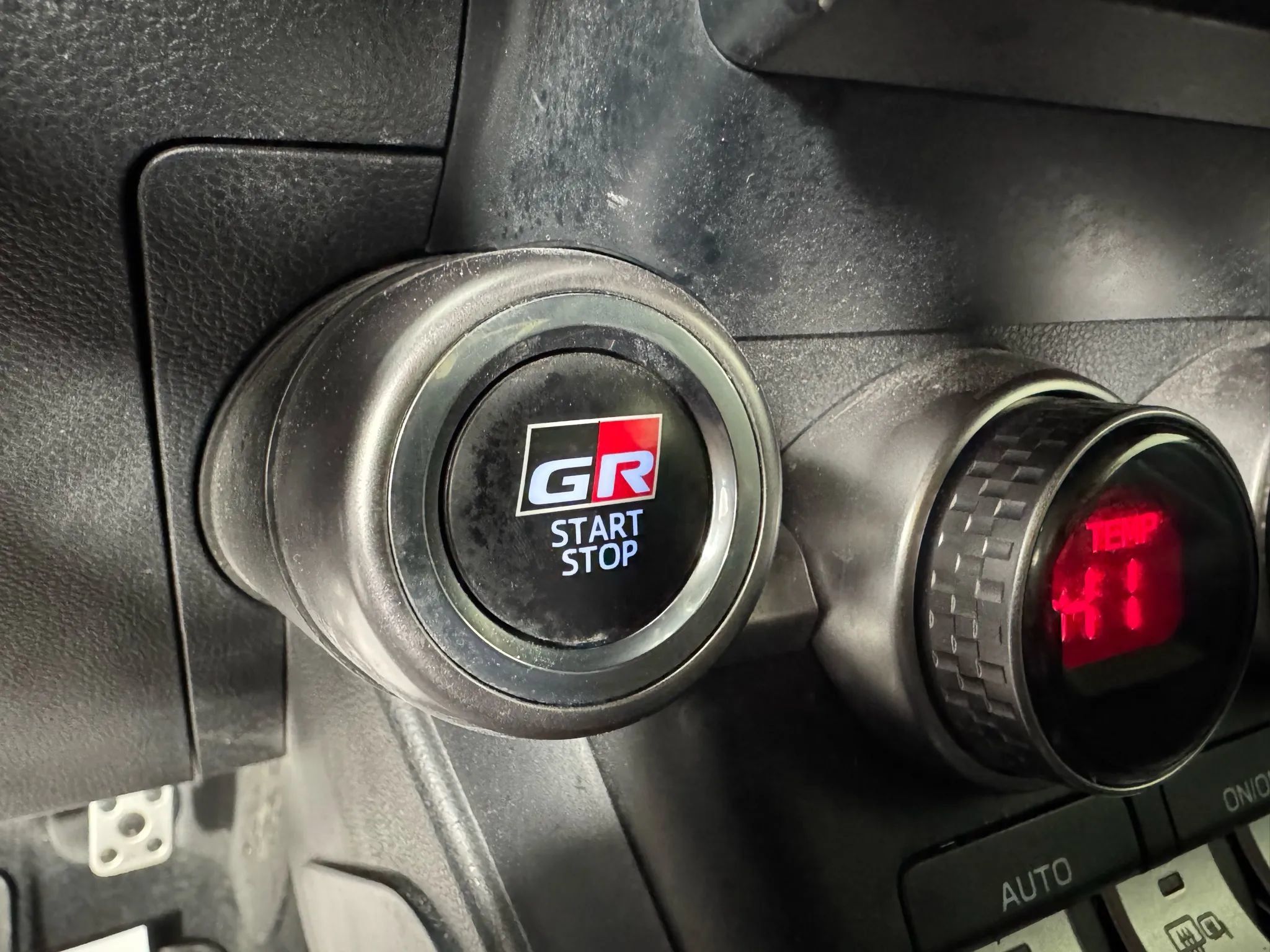 Used 2024 Toyota GR86 Premium RWD image 16