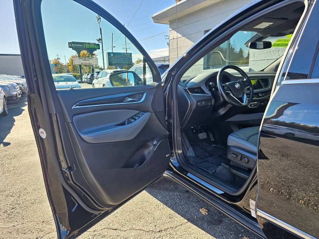 Used 2023 Buick Enclave Essence w/ Experience Buick Package AWD/4WD image 24