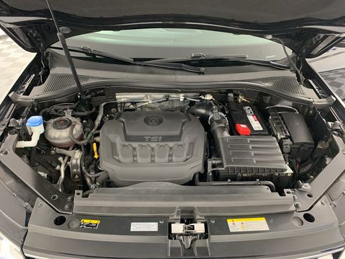 Used 2021 Volkswagen Tiguan S FWD image 11