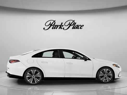 New 2026 Mercedes-Benz CLA 350 image 23