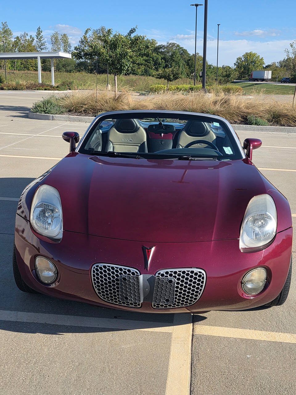 Used 2009 Pontiac Solstice Convertible w/ Premium Package RWD image 12
