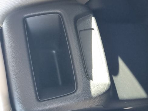 Used 2024 Honda HR-V LX image 16