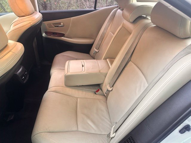 Used 2010 Lexus HS 250h w/ Preferred Accessory Package FWD image 10