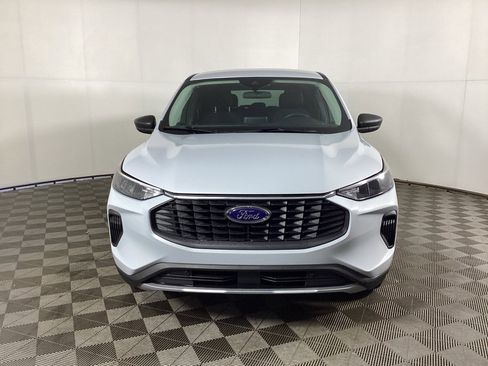 Used 2025 Ford Escape Active AWD/4WD image 6